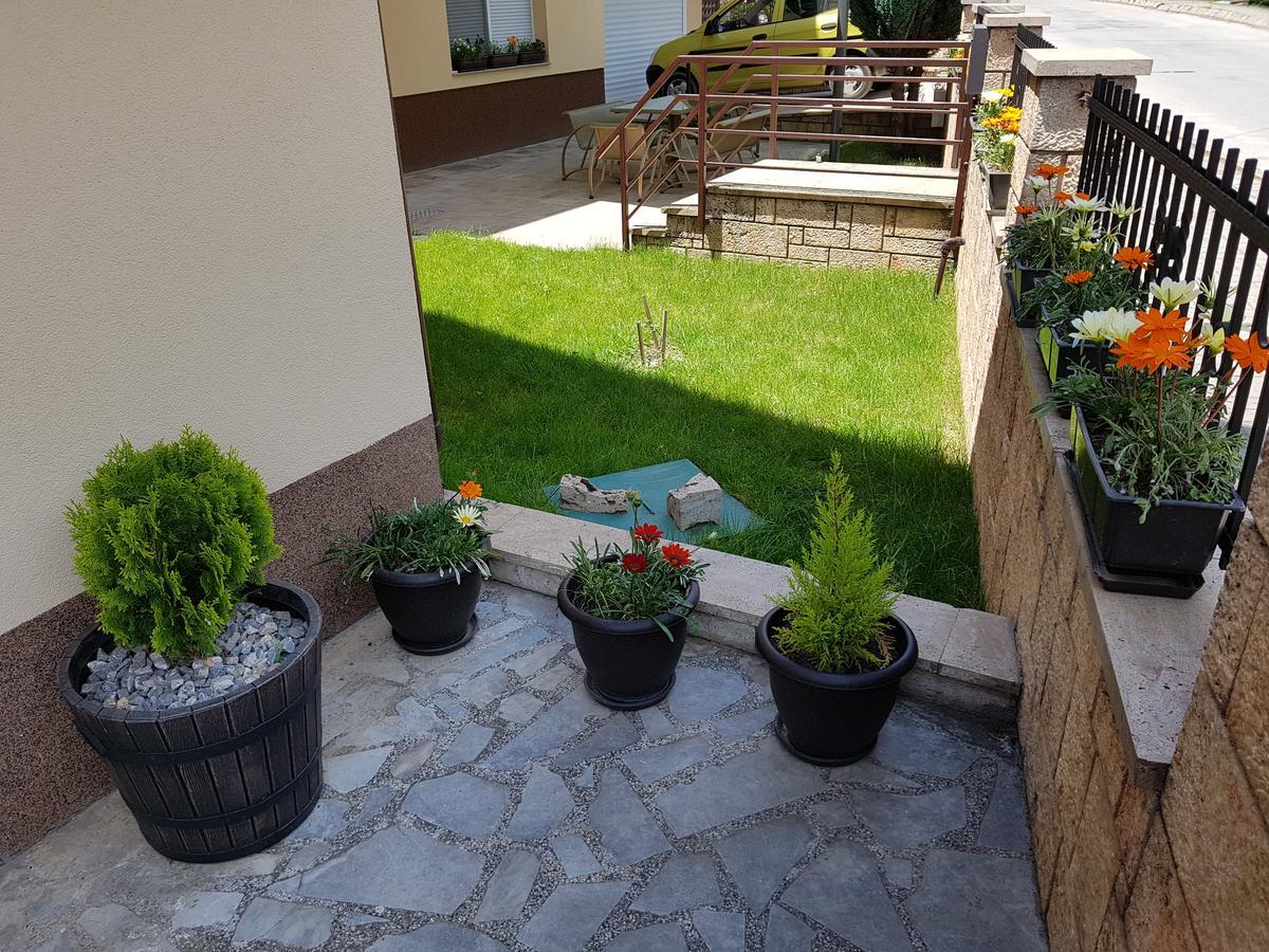 Studio Apartment Lis Ochryda Zewnętrze zdjęcie